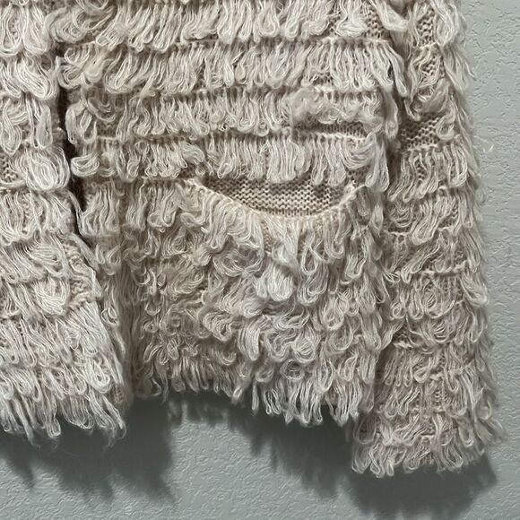 ASTR THE LABEL Loop Knit Shaggy Wool Blend Sweater Jacket, Light Pink, Size M - Picture 4 of 9
